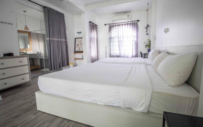 3-bedroom pool apartment in Pham Van Dong