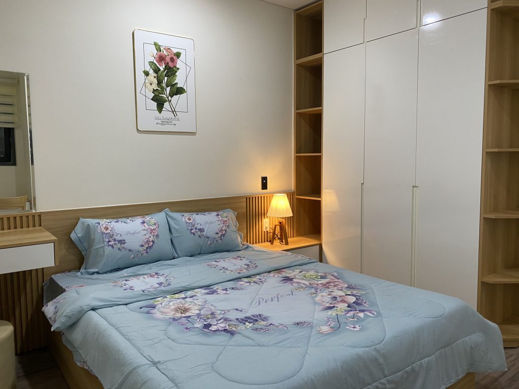 Monarchy B apartment two-bedroom with cheap price and high floor - Real ...