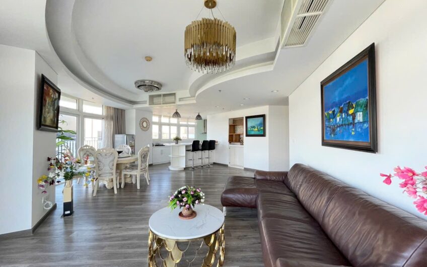 Bright Corner Azura apartment for rent with big size 155m2